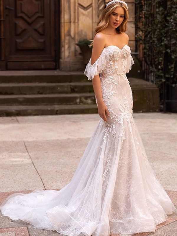 Meerjungfrau Brautkleid Spitzenkleid Herzausschnitt Natürliche Taille Spitze Mit Schleppe Brautkleider
