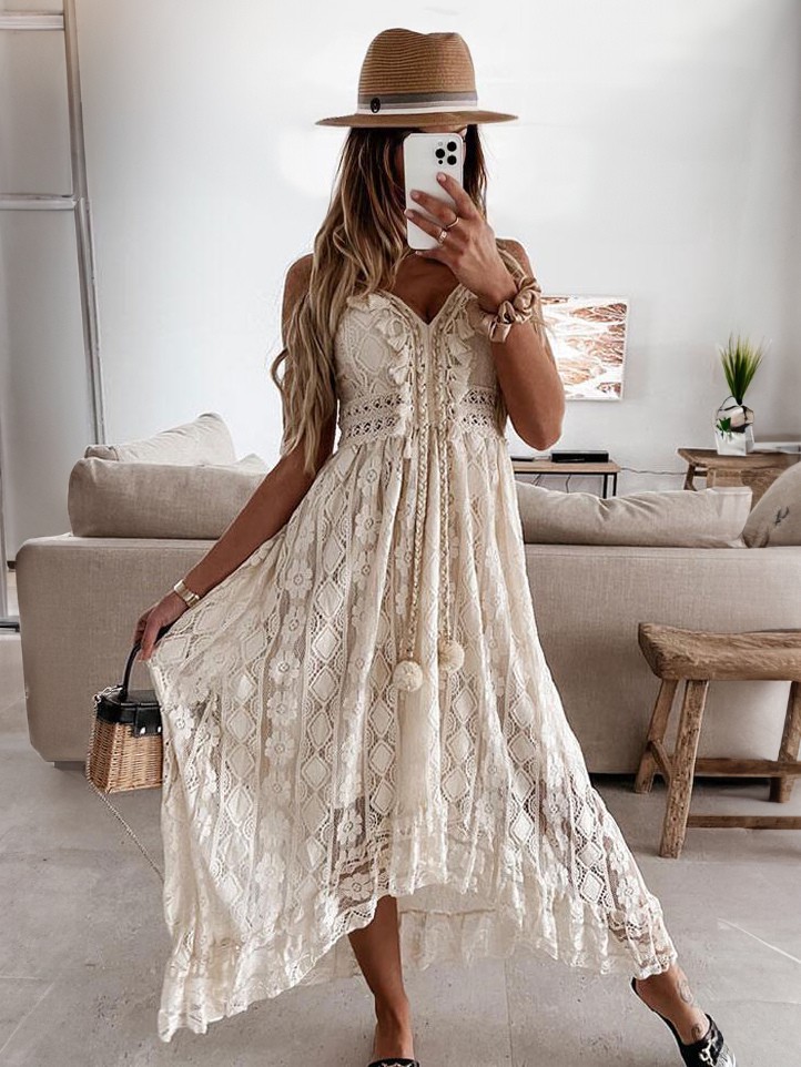 Sexy schulterfreies ärmelloses Spitzenkleid mit Fransen und offener Schulter
