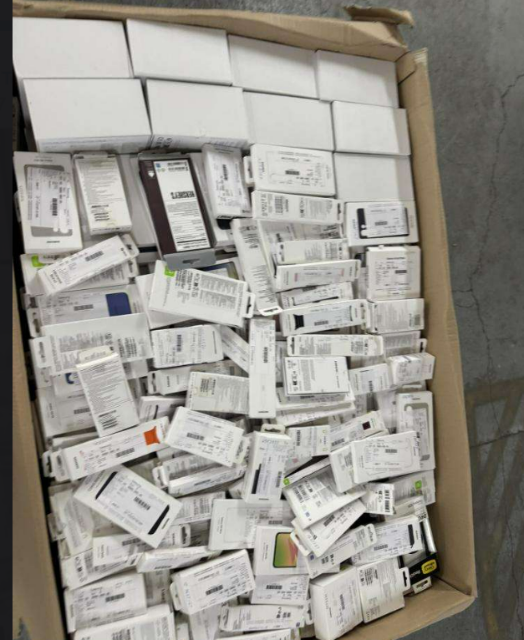 Samsung Mobile Phone Acessories 576stück S25 ZFold6 ZFold7 S25 S24 New Models Acesories B Grade in packaging like new