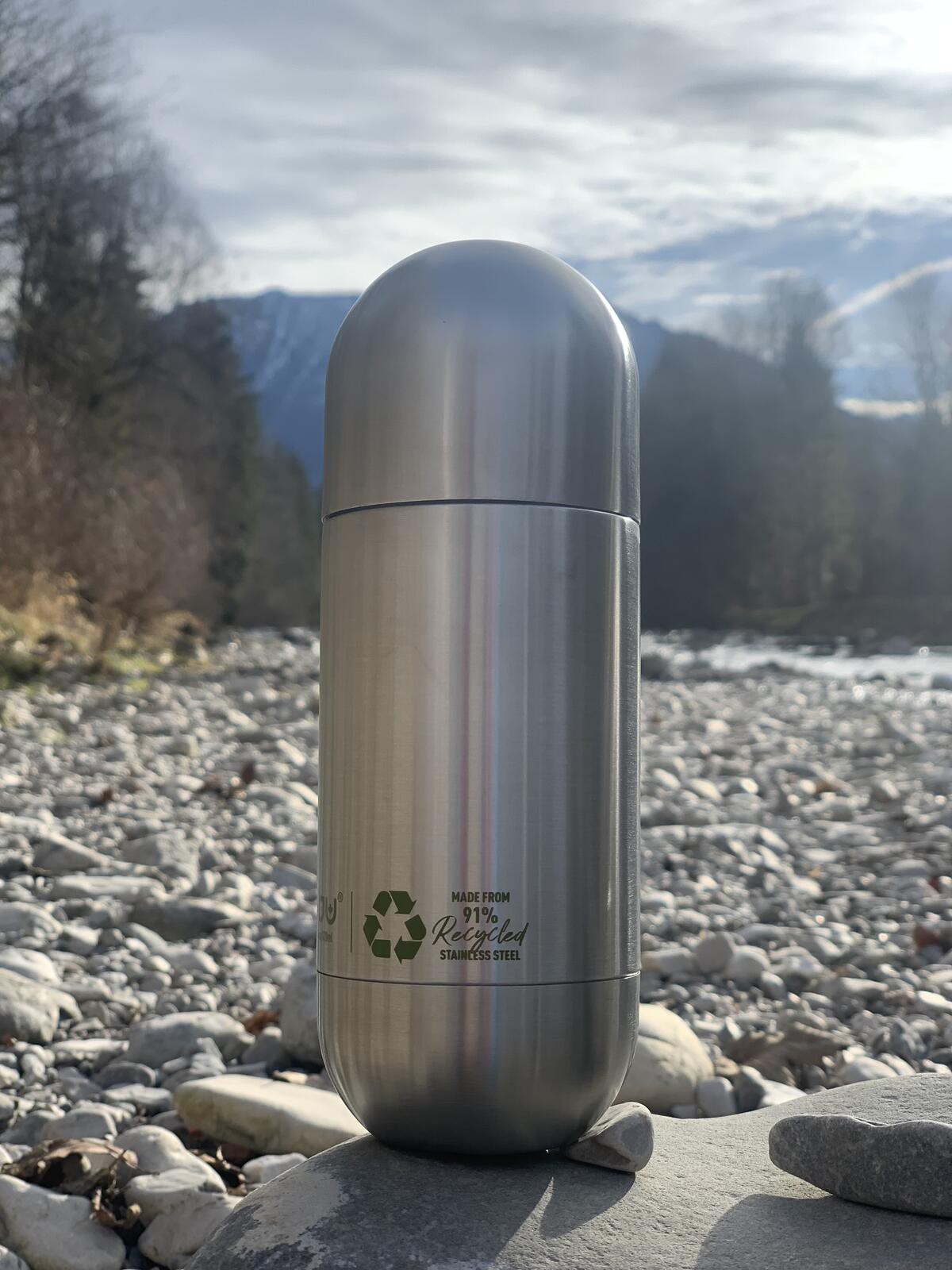 Asobu ORB recycelte Edelstahlflasche mit Trinkbecher - silber (SBV30 recycled SS)