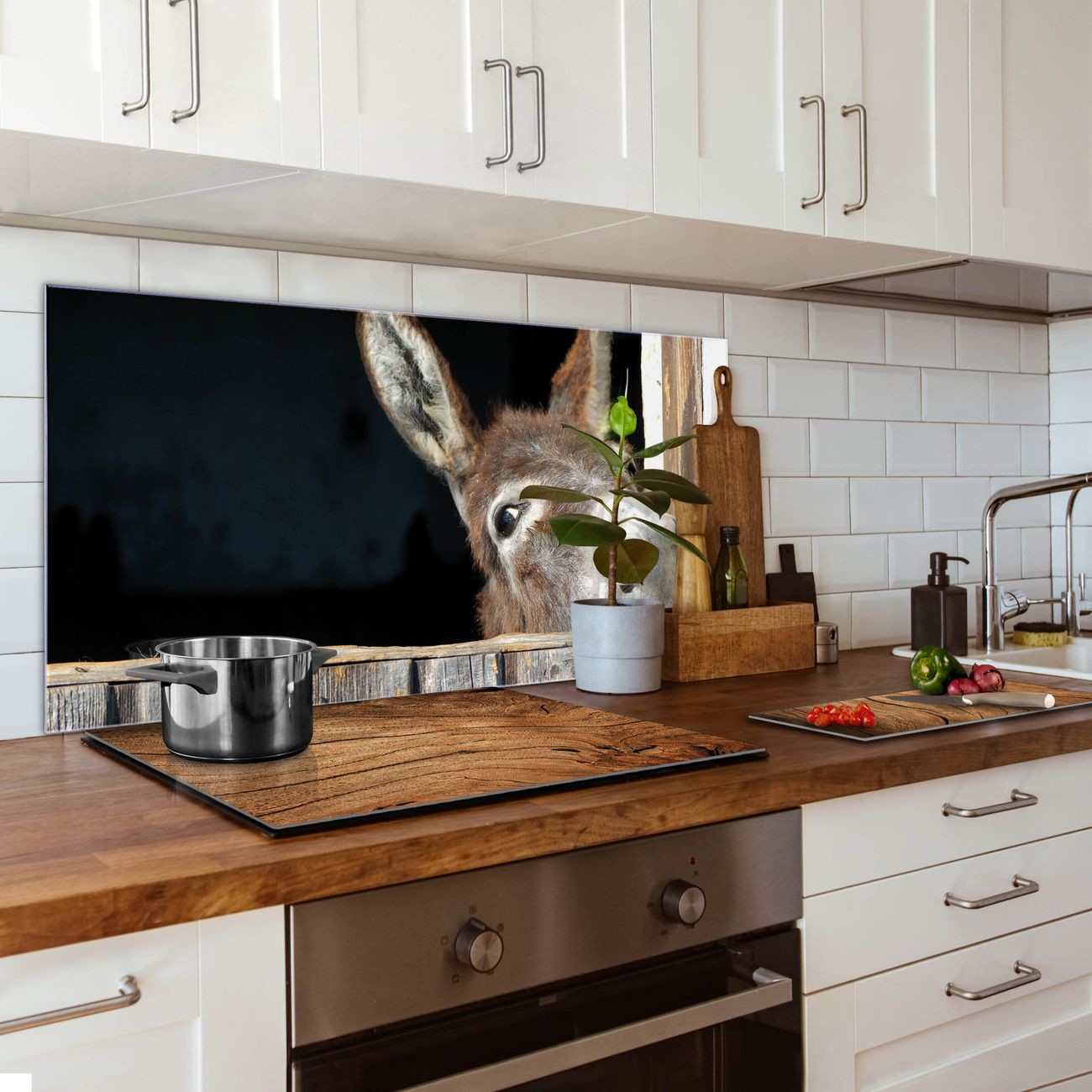 Banjado Nischenrückwand 55x110cm Glas Küchenrückwand selbstklebend Spritzschutz Küche Herd ohne Bohren, Sicherheitsglas Motiv Nicki