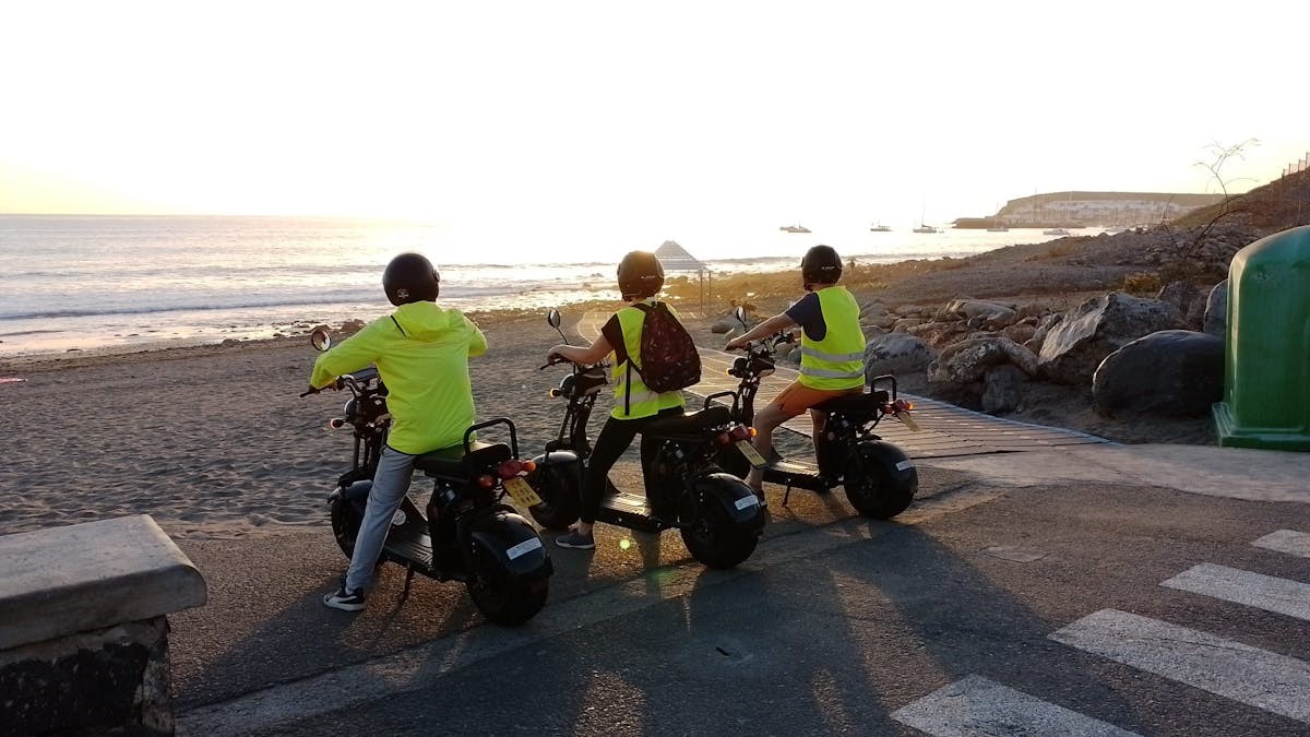 E-Scooter-Führung durch Maspalomas und Meloneras bei Sonnenuntergang
