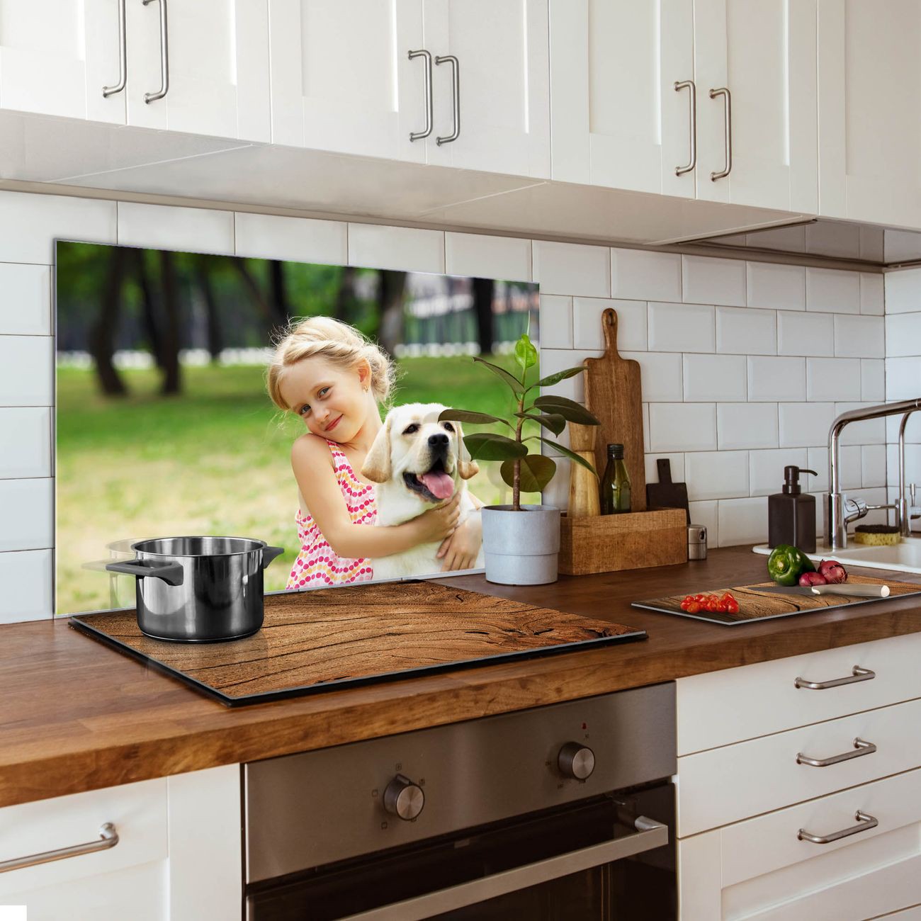 Banjado Küchenrückwand Glas 40x60cm selbstklebend ohne Bohren, Herd Spritzschutz Wand aus Echtglas ESG, magnetisch mit Motiv Eigenes Bild