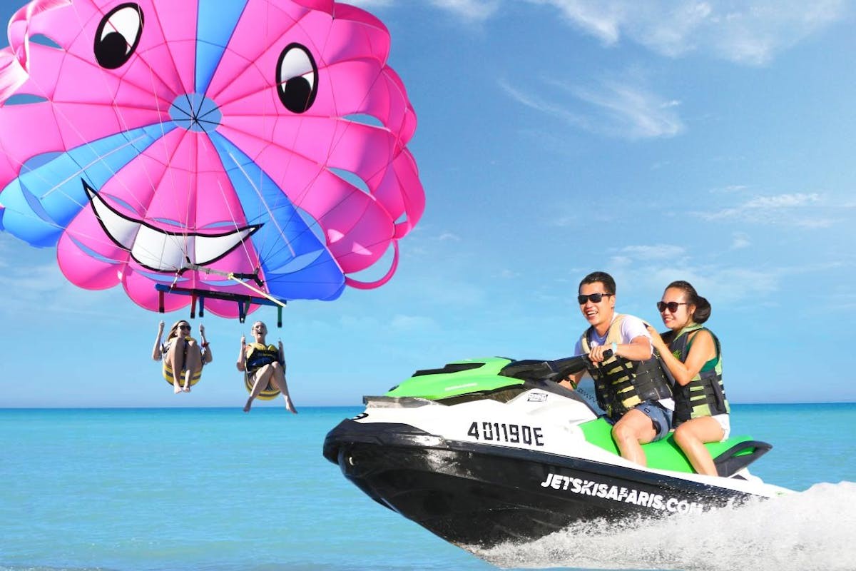 Parasailing- und Jet-Ski-Safari-Kombination
