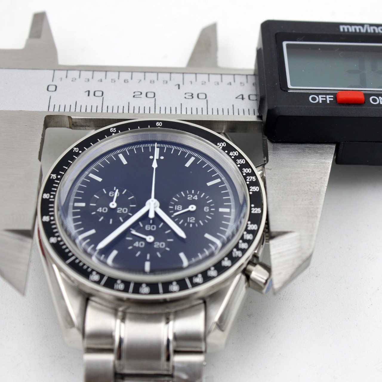 Quartz Chronograph Function Mens Watch Speed ​​Moon Watches Flod Flod fermoir en acier inoxydable Fe