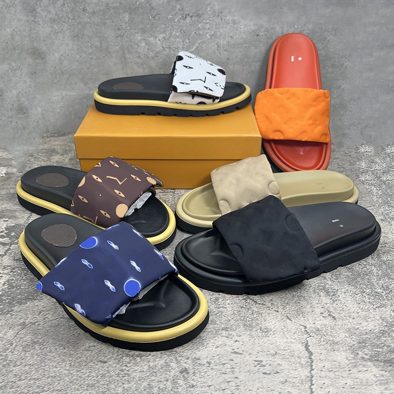 Slipper Designers Pool Pillow Mules Women Sandals Sunset Flat Comfort Mules Padded Front Strap Slippers Fashionable Easy-to-wear Style Slides