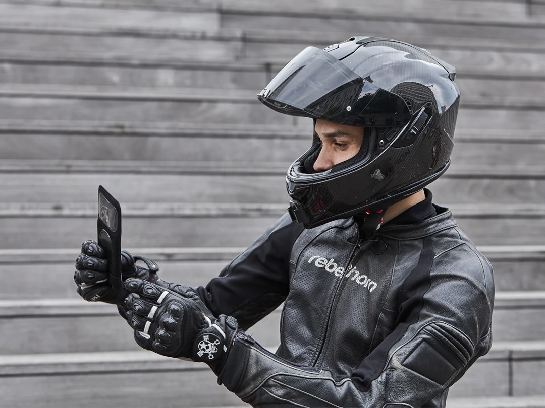 Shapeheart Magnetic Smartphone Cover with Camera Window, black, Size 2XL for Men