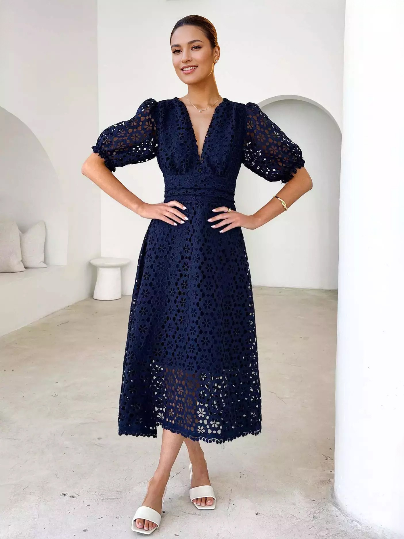 Spitzenkleid V-Ausschnitt Puffärmel A-Linie Midikleid für Damen 2025