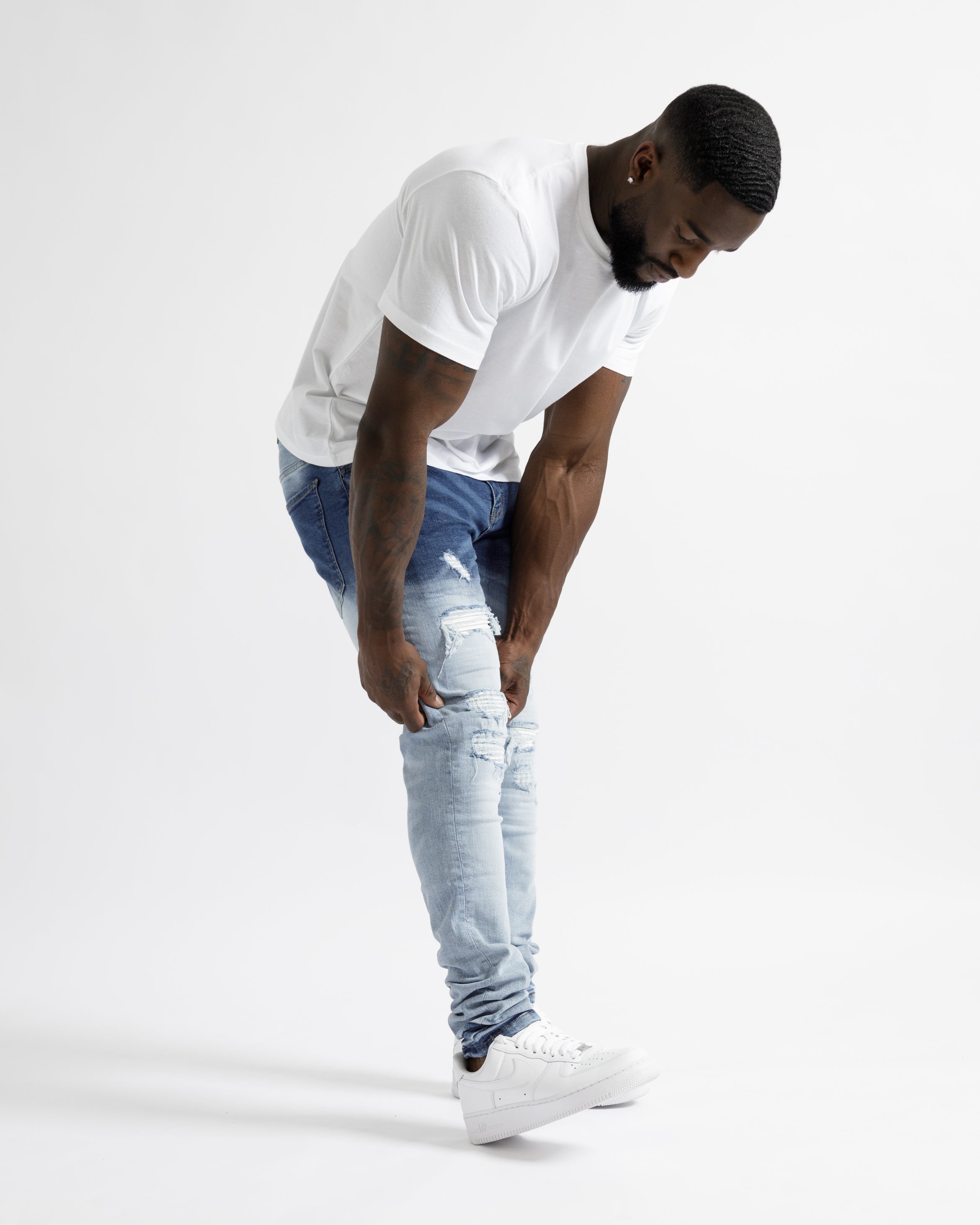 Magiri Cannes Gradient Faded Ripped Jeans in Blue - Blue / 34W