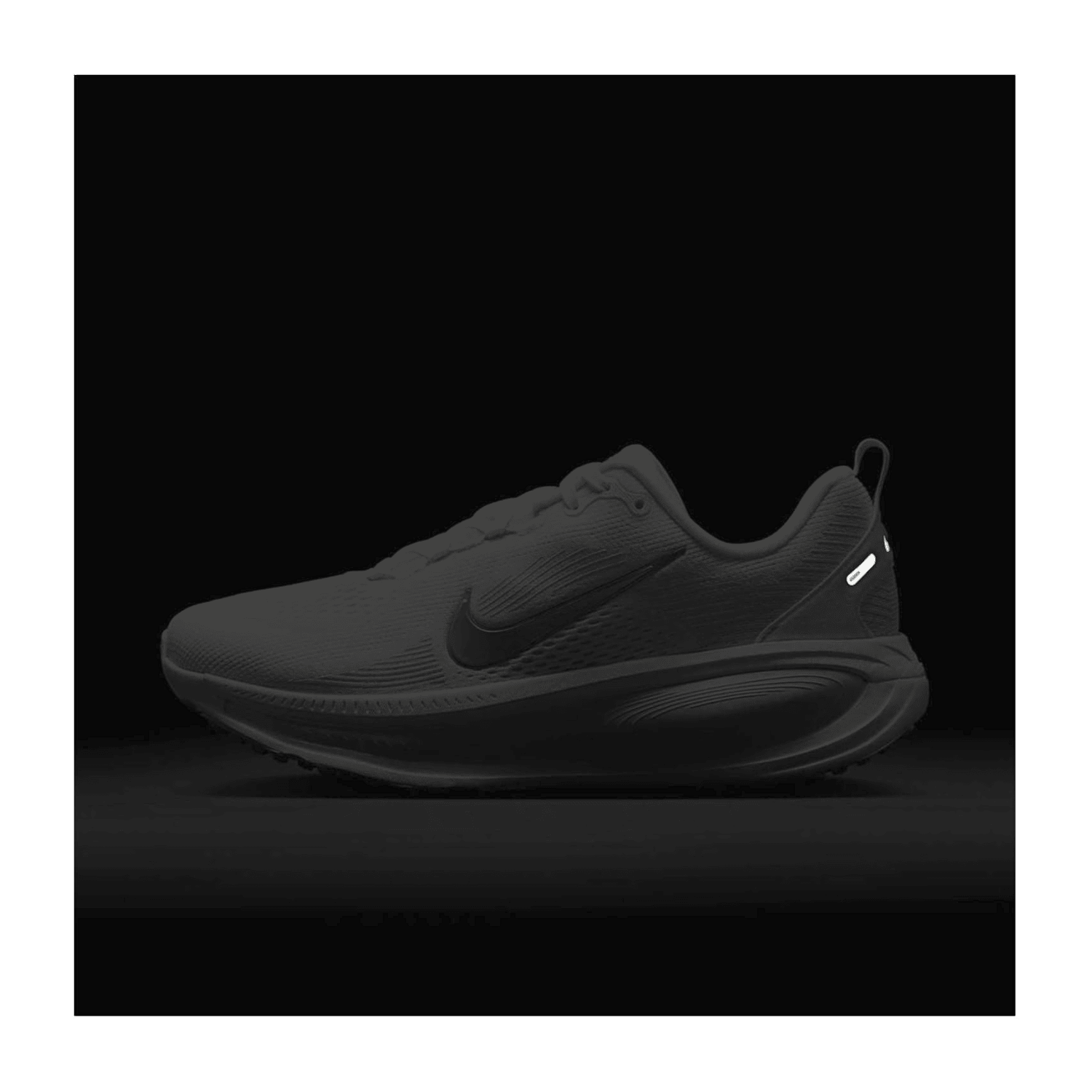 Nike Vomero 18 Laufschuhe Damen 600 - echo pink/black-bright crimson 36.5 für Damen, weiß, Gr. 38 EU / 7 UK