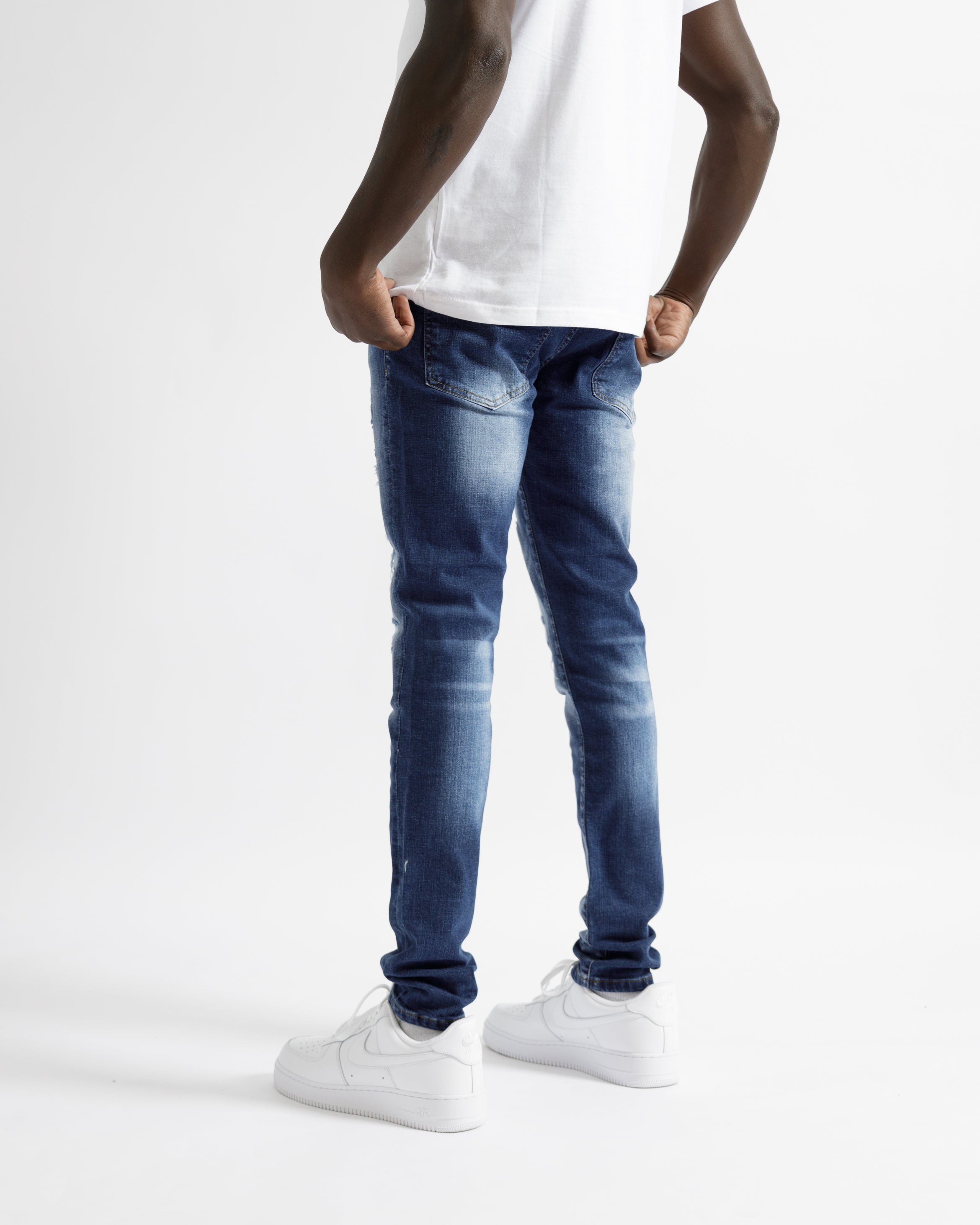 Magiri Montpellier Distressed Ripped Jeans in Blue - Blue / 30W