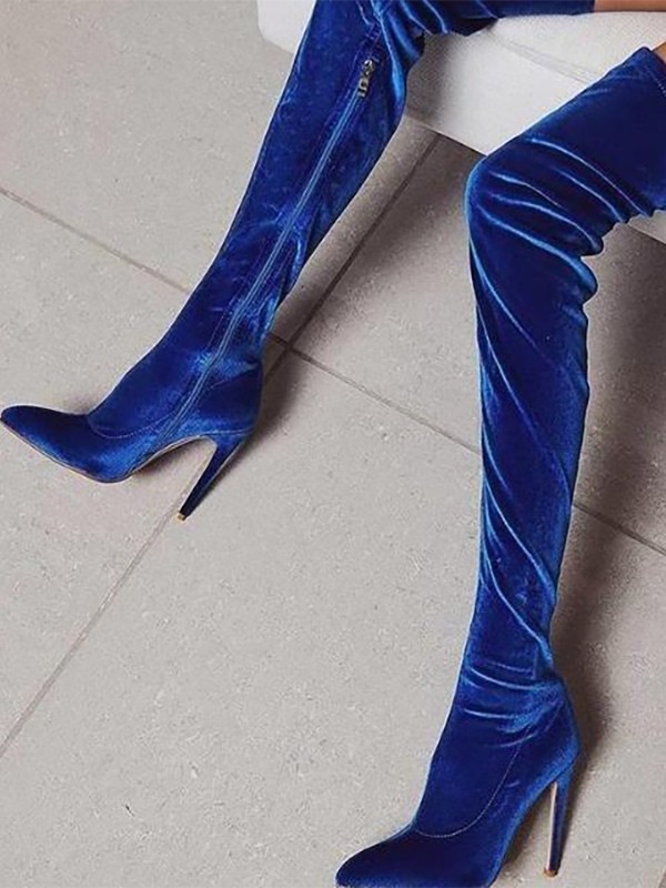 Sexy Overknee-Stiefel aus grünem Samt mit spitzer Spitze und hohem Absatz