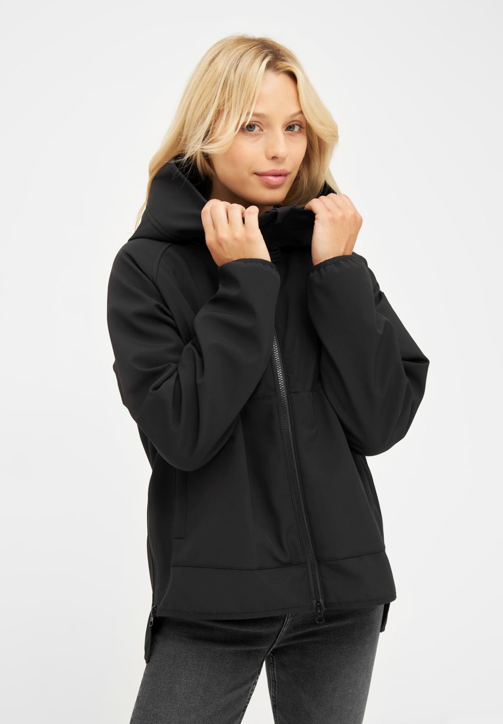 Peutby Damen Softshelljacke Black 38