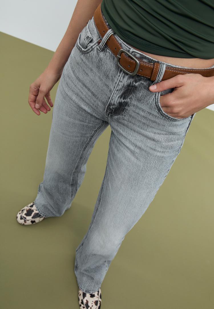 Stradivarius D68 Bootcut-Jeans Mit Gürtel Perlgrauer Denim-Washed-Look 40