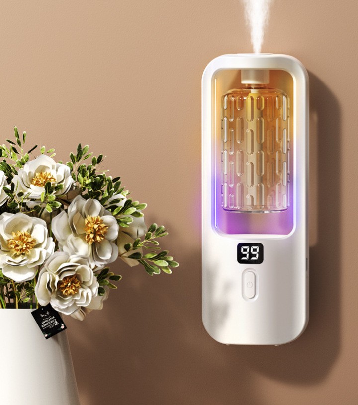 Small Wall Mounted Aroma Diffuser USB Rechargeable Built-in Battery China Style Essential Oil With Water Spraying Fragrance Bedroom Bathroom Toil