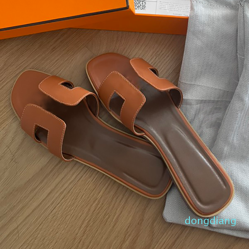 Slipper Top Quality Women Oran Mid-Heel Sandal Slides Designer Ladies Genuine Calfskin Shoes Fashion Outdoor Brown Black Beach Flats888