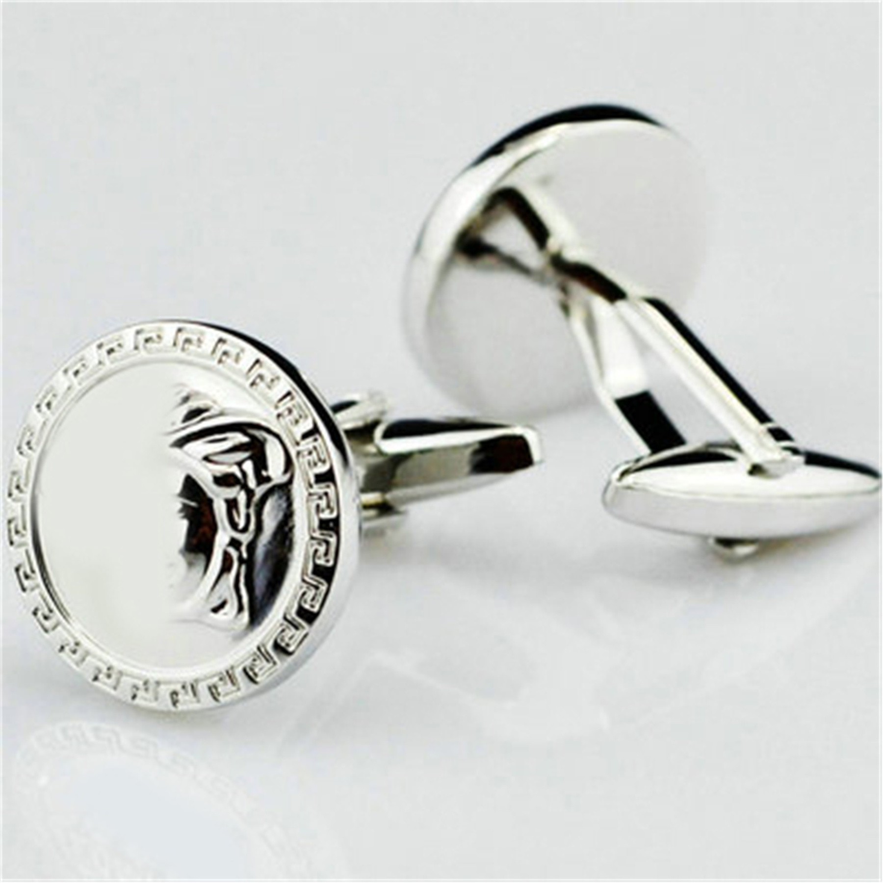 Luxus-Designer-Marken-Manschettenknopf, hochwertiger Modeschmuck für Männer und Frauen, klassische Buchstaben-Manschettenknöpfe, Hemd-Accessoires