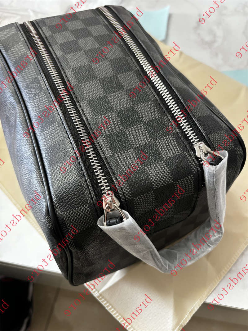 Luxurys classiques doubles glissières hommes femmes voyageur de toilettes de toilette concepteur lavage de grandes capacités sacs cosmétiques sac